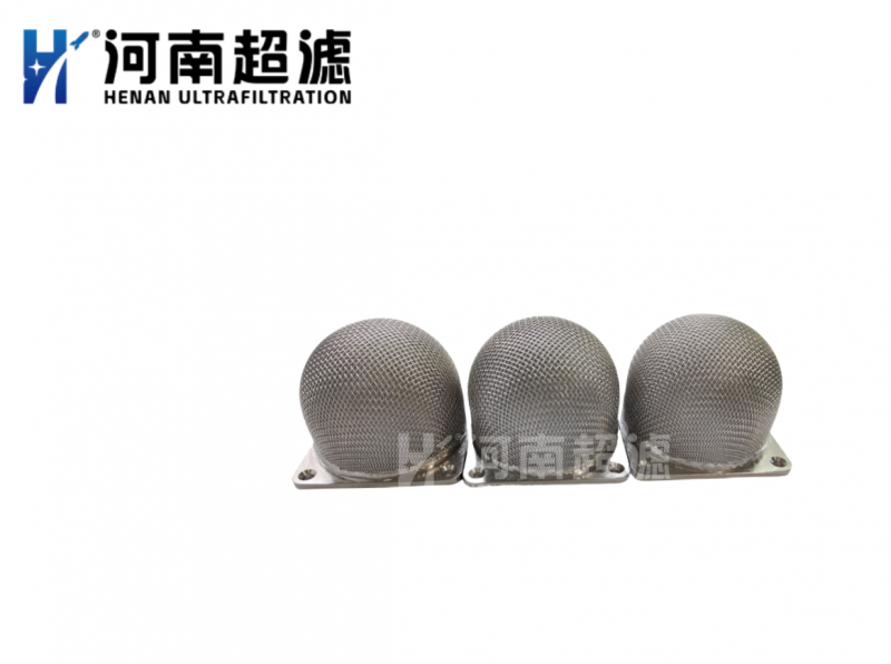 ���պ���